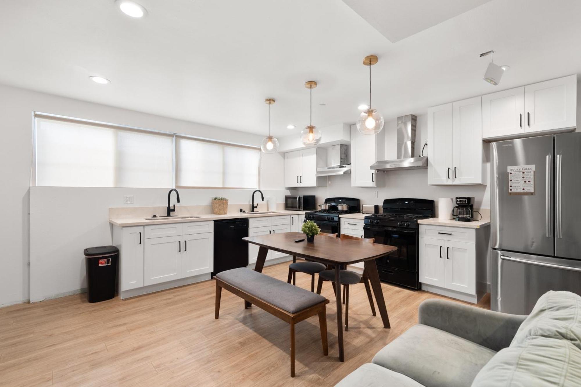 Perfect Location Near Usc, 1Bedroom With Shared Access 로스앤젤레스 외부 사진